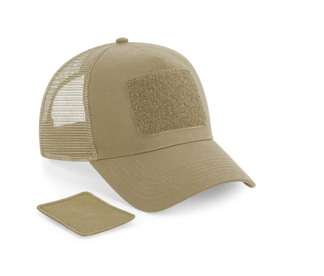 Snapback trucker cap with removable patch Beechfield®.